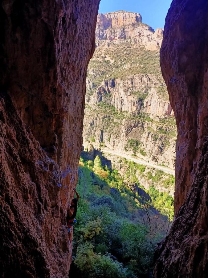 Camarasa Cal Perico, Tourist And Climbing Apartament מראה חיצוני תמונה